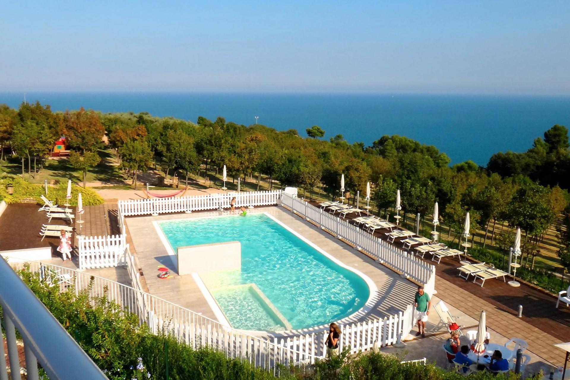 Schöner Agriturismo in den Marken mit Meerblick