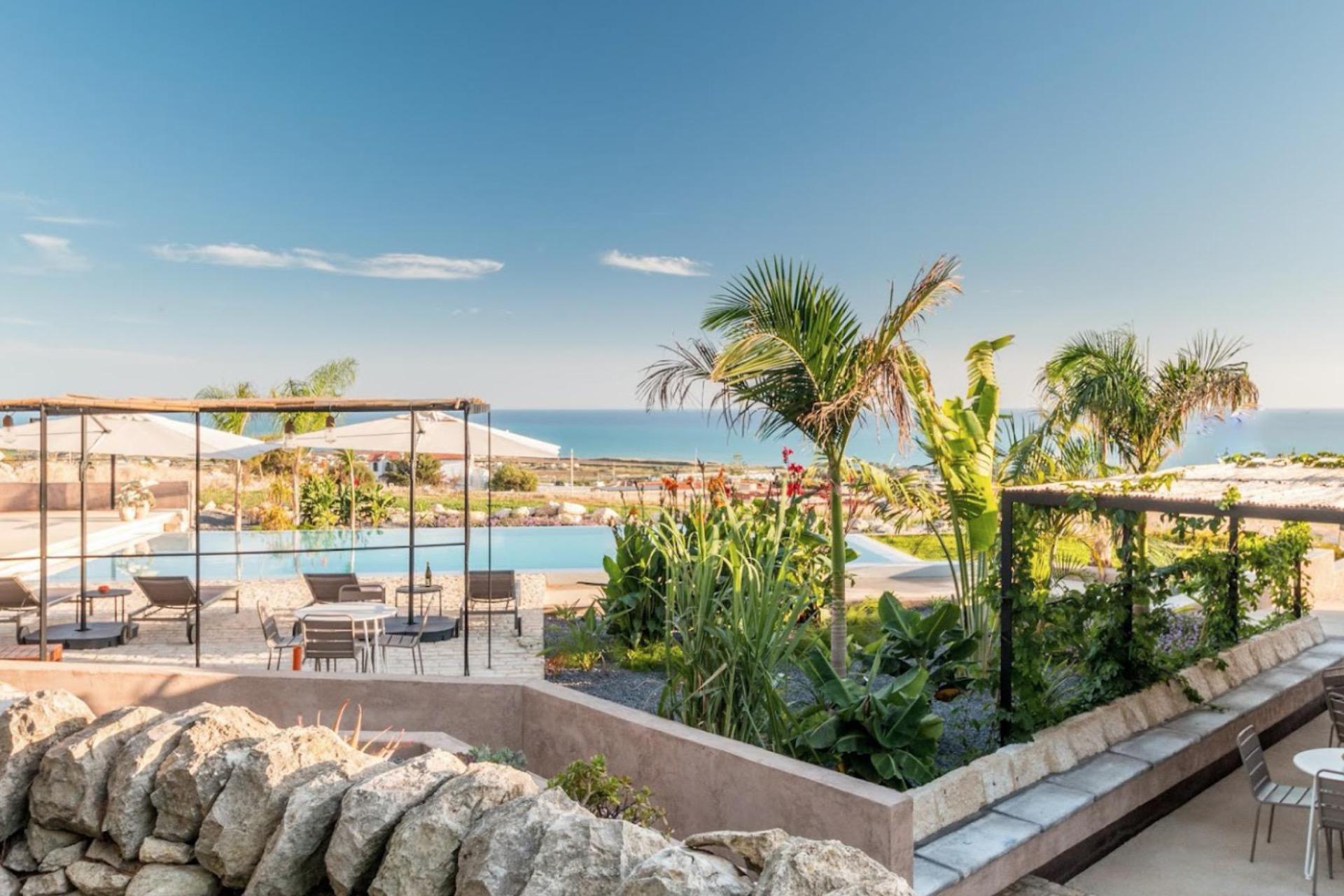 Urlaub im Frühling am Meer in Sizilien