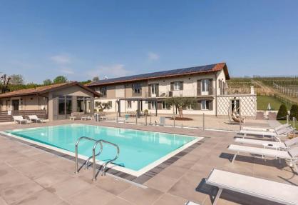 Ferienwohnungen mit Pool im Piemont