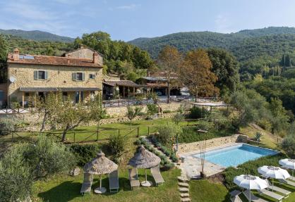 Kleiner Agriturismo nahe Cortona mit Pool und weiter Aussicht