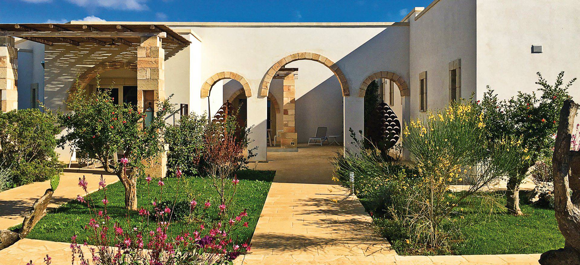 Agriturismo Apulien Luxus-Agriturismo nur wenige Gehminuten von Sandstrand entfernt